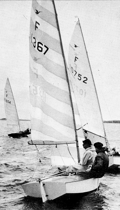 Snipe 11367 (Photo Bonny, Bateaux n°23 d'avril 1960 - p43) 
