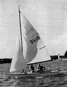  Snipe 6415 (Le Yacht n°3177 du 29 octobre 1949 - page 1182) 